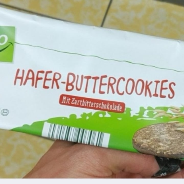 review photo of GutBio Hafer-Cookies mit Zartbitterschokolade shared by @svennilii on 19 Nov 2020 - review