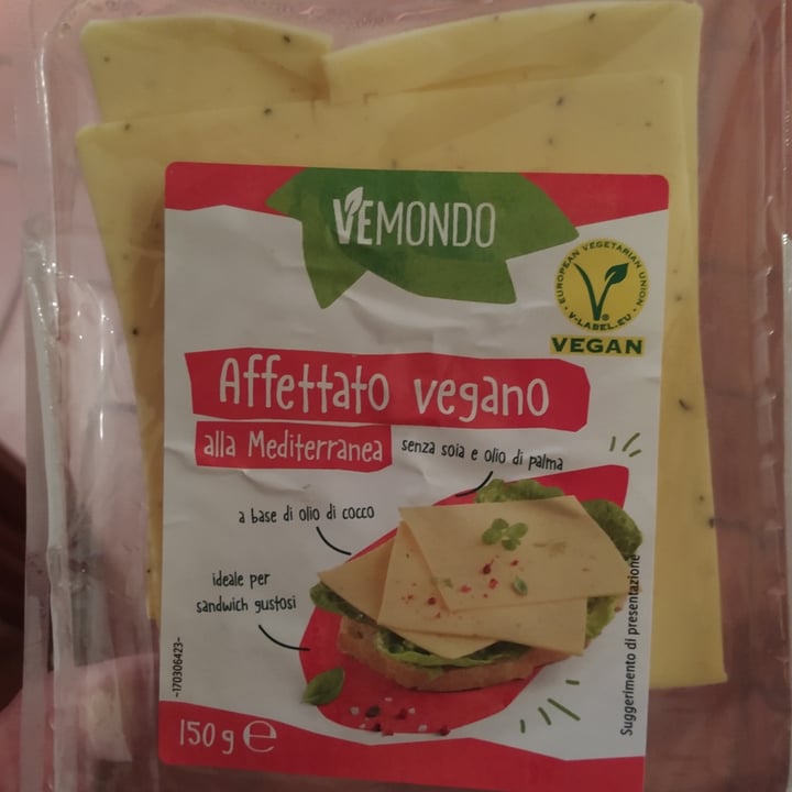 photo of Vemondo  Affettato Vegano Alla Mediterranea shared by @yosoysara on  16 Aug 2022 - review