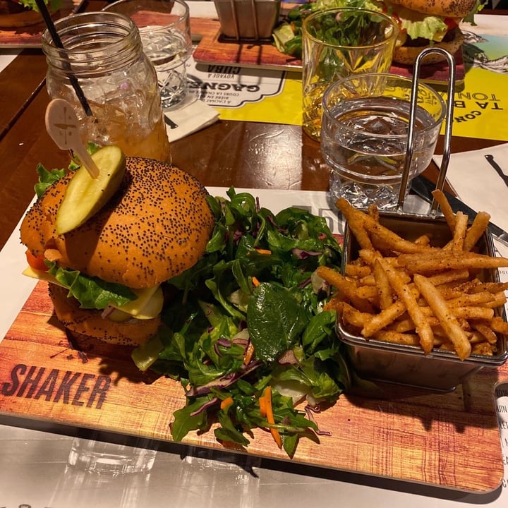 review photo of SHAKER Beyond Burger shared by @nikelaos on 10 Mar 2020 - review