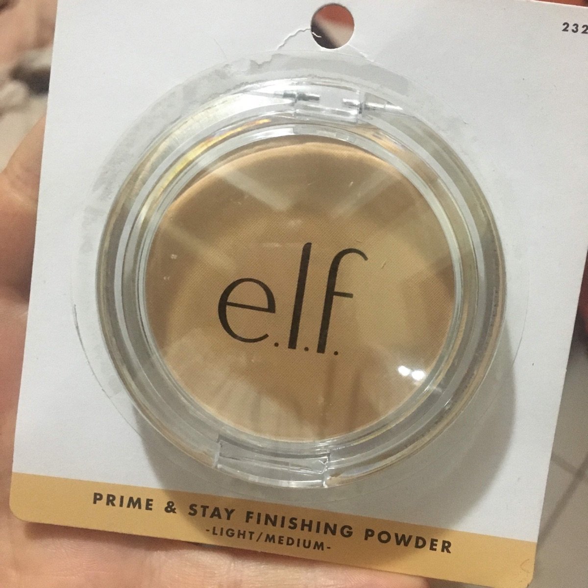 e.l.f. Cosmetics Prime and Stay Finishing Powder - light / medium Reviews |  abillion