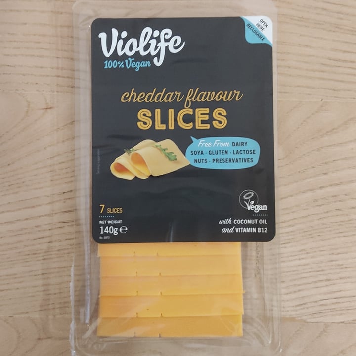 photo of Violife Cheddar Slices shared by @ramimerza on  21 Dec 2021 - review