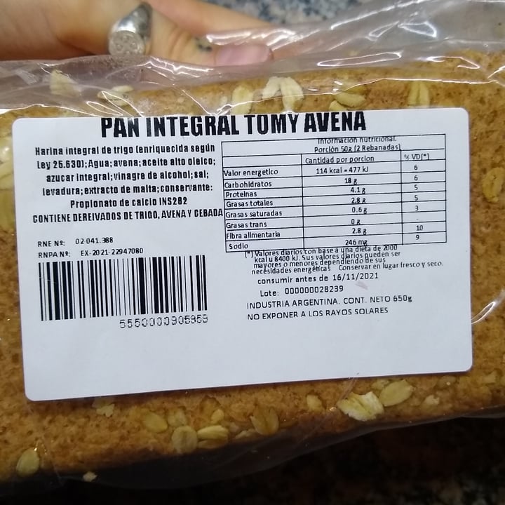review photo of Dietetica Tomy Pan Masa Madre Avena Gruesa shared by @sonamigosnocomida on 08 Nov 2021 - review