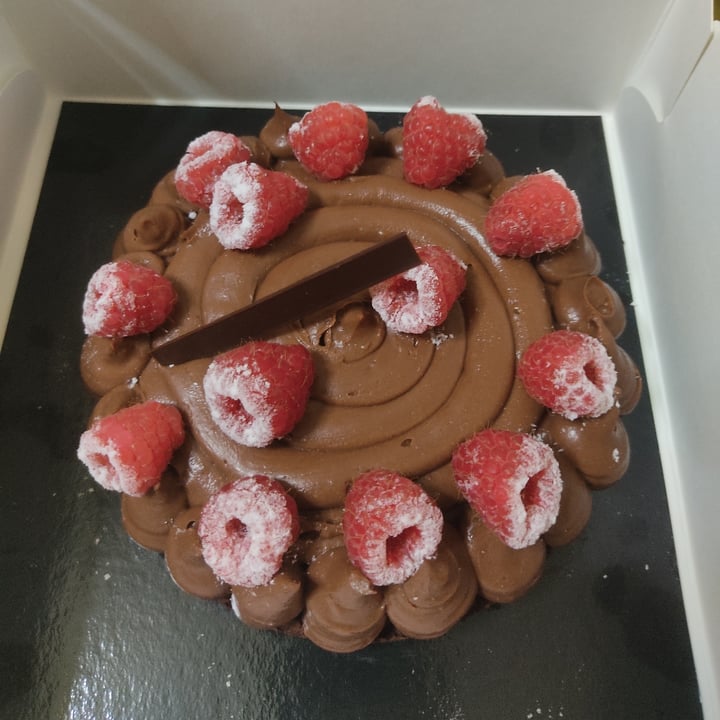 review photo of Douce Pâtisserie Café torta vegana shared by @weed14 on 16 Oct 2022 - review