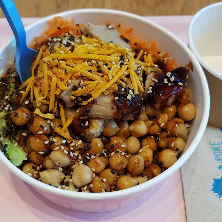 Poke House Tribunale Milano, Italy Poke vegano Review abillion