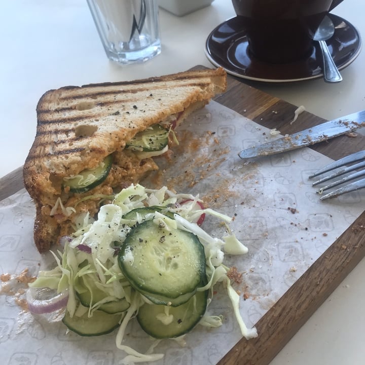photo of Knead Bakery Vegan Tunisian Chicken mayo sandwich shared by @drdodd on  20 Dec 2019 - review