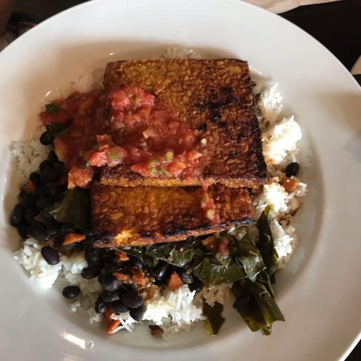 review photo of Ethos Vegan Kitchen Blackened Tempeh shared by @dxlauder on 14 Jan 2020 - review