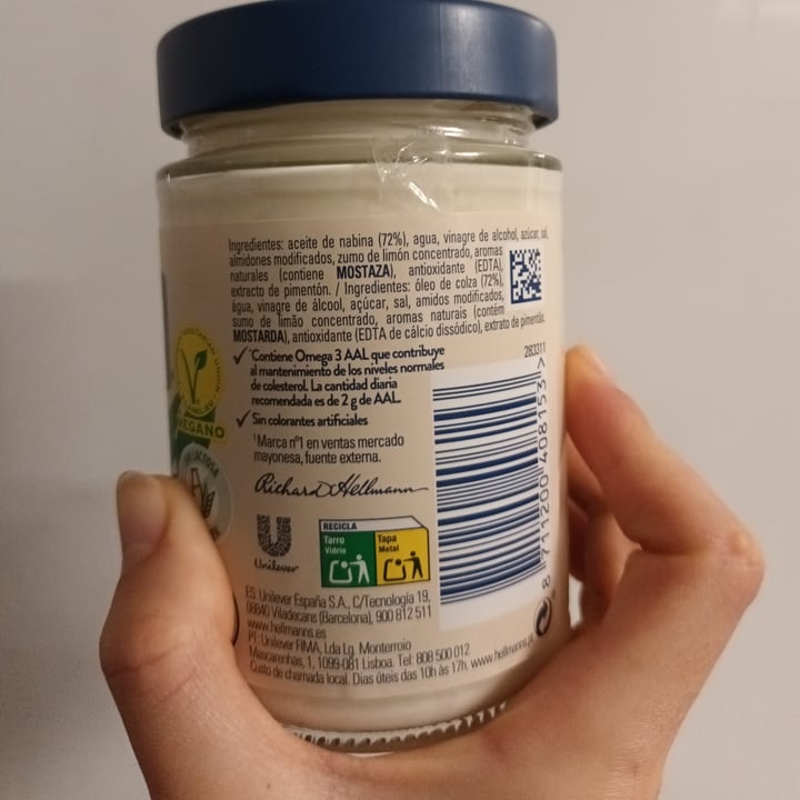 photo of Hellmann’s Hellman’s Vegan Mayonnaise shared by @crissssss on  07 Sep 2022 - review