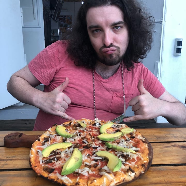 review photo of Pizzasaurus T-Rex shared by @juanpadawan on 29 Nov 2022 - review