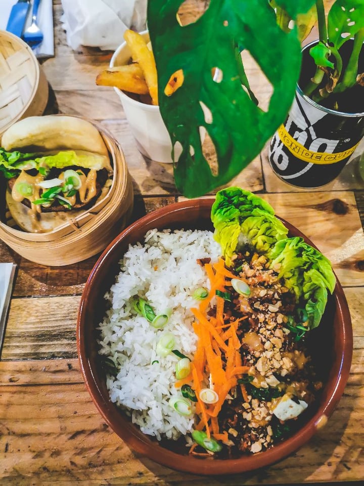 photo of Ta Bouche Larb Curry shared by @agata on  04 Apr 2020 - review