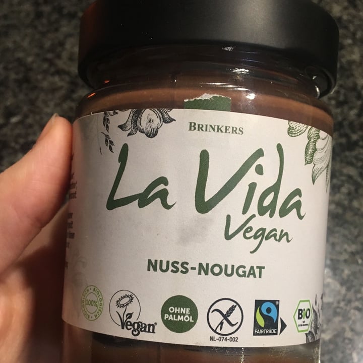 photo of La Vida Vegan Lieblingsentdeckung Nuss Nougat shared by @laurahint on  10 Dec 2022 - review