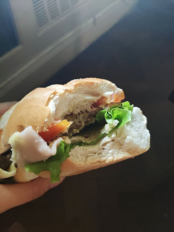 photo of Futuro Veggie - Coffee & Deli Sándwich de Milanesa shared by @agosq1 on  07 Feb 2020 - review