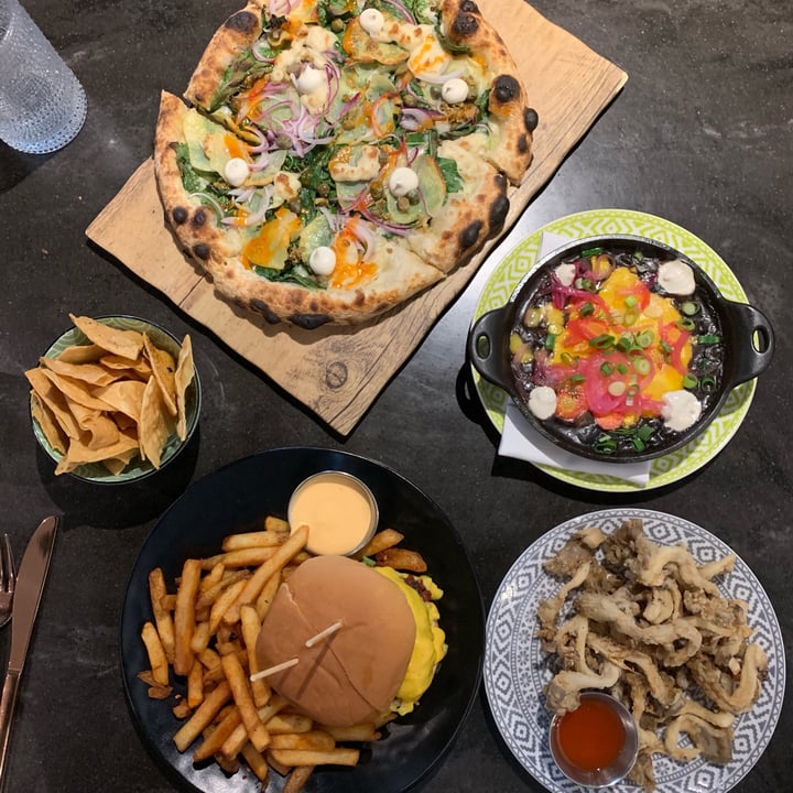 review photo of Planta The Bianca, Queso Dip, Planta Burger, ‘Chickn’ Fried Mushrooms shared by @sabrinakoundakjian on 02 Oct 2019 - review