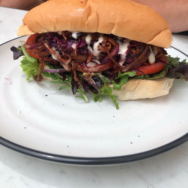 photo of Jamaica Blue Westfield Warringah Mall Vegan Pulled Pork Bun shared by @emmy6 on  25 Jan 2021 - review