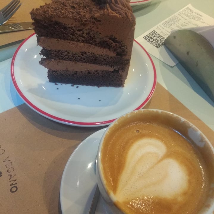 photo of Gordo Vegano Torta de chocolate shared by @beluqra on  30 Aug 2022 - review