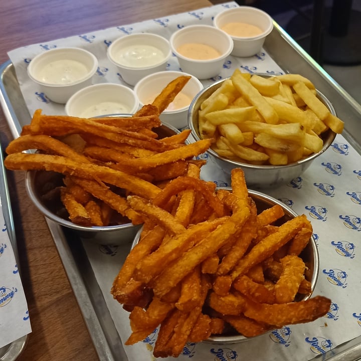 photo of Jimmy's street food Paris sweet potato fries shared by @keybi on  24 Nov 2022 - review