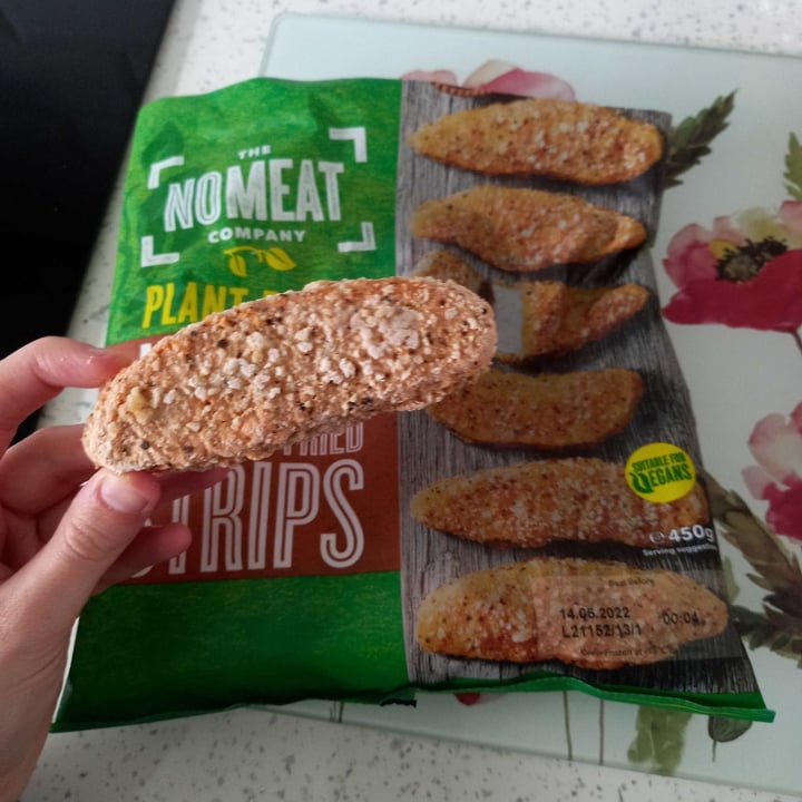 photo of The NOMEAT Company No chick southern fried strips shared by @mosaliee on  12 Apr 2022 - review