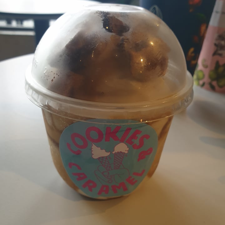 photo of Girls & Boys Caramel Sundae shared by @notjannie on  27 Sep 2022 - review