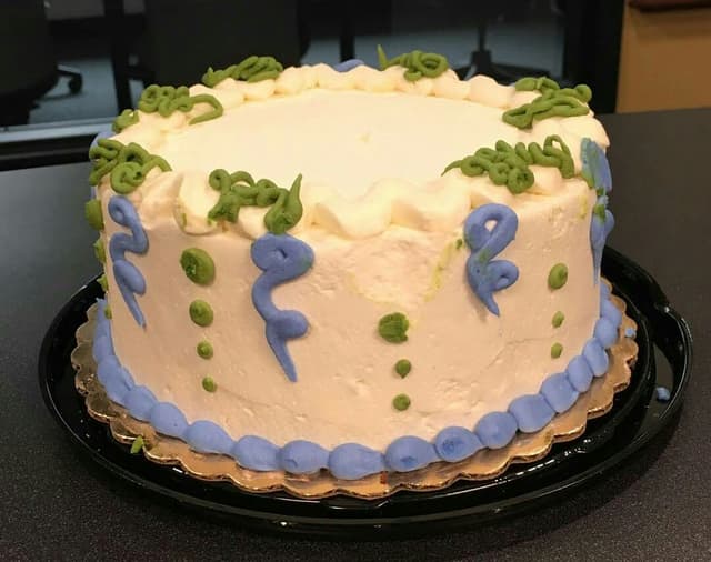 「Vegan Birthday Cake」の料理の写真