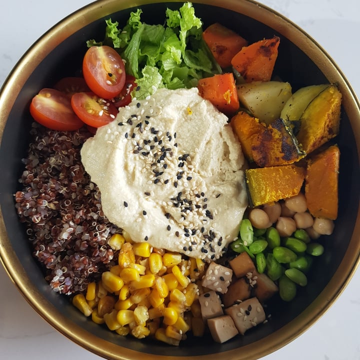 photo of The Plant Food Garlic Hummus Buddha Bowl shared by @shanna on  20 Mar 2022 - review