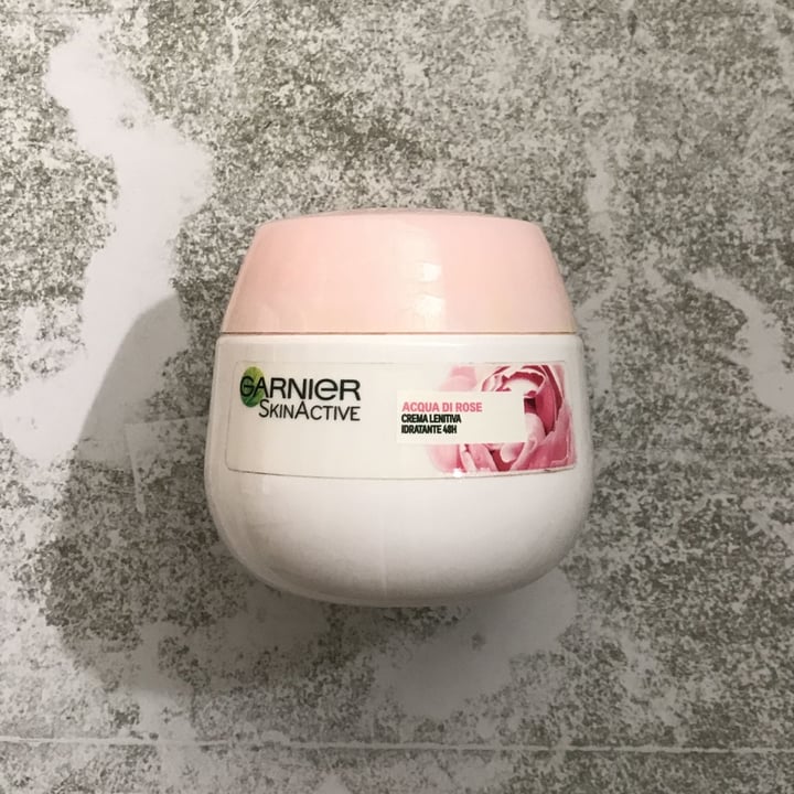 photo of Garnier Crema idratante all'Acqua di Rose shared by @gloriasumarte on  23 Mar 2022 - review