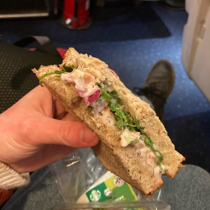 review photo of Starbucks Tu’nah Mayo Sandwich shared by @charlouise on 10 Jan 2022 - review