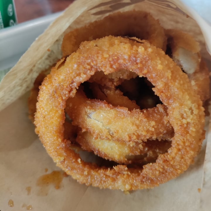photo of A&W Canada Onion Rings shared by @mikebroadhead on  19 Aug 2021 - review