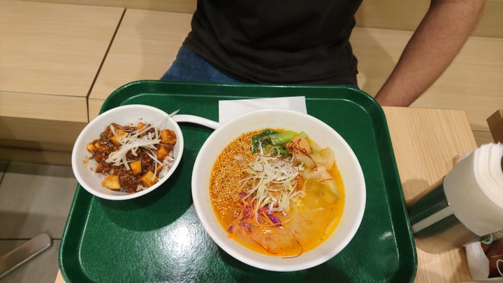 photo of T's TanTan - Tokyo Station Keiyo Street Golden Sesame Ramen and Mapo Spicy Tofu set shared by @hollya113 on  27 May 2019 - review