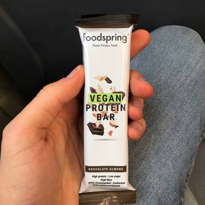 photo of Foodspring Vegan Protein Bar Chocolate Almond shared by @david- on  10 Dec 2020 - review