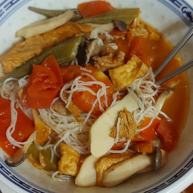 Photo of the dish “Tom Yang Vermacelli Soup”