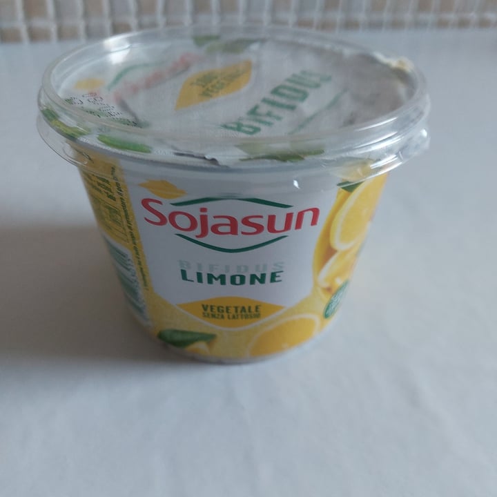 review photo of Sojasun Bifidus Limone shared by @carla2017 on 13 Apr 2022 - review