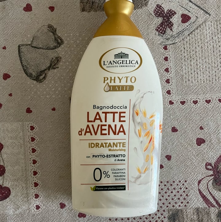 photo of L' Angelica Bagnoschiuma Latte D'Avena shared by @martibell on  19 Sep 2022 - review