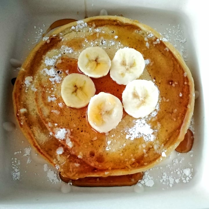 photo of Love Organic Vegan Café Pancakes de Guineo shared by @moonpie on  03 Aug 2021 - review