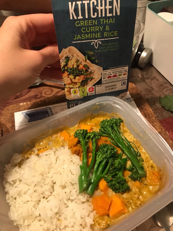 review photo of Plant Kitchen (M&S) Green Thai Curry and Jasmine Rice shared by @laragmorais on 11 Mar 2020 - review