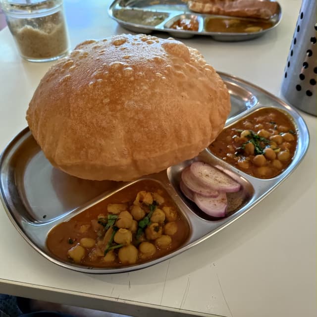 Photo of the dish “Chana Bhatura”