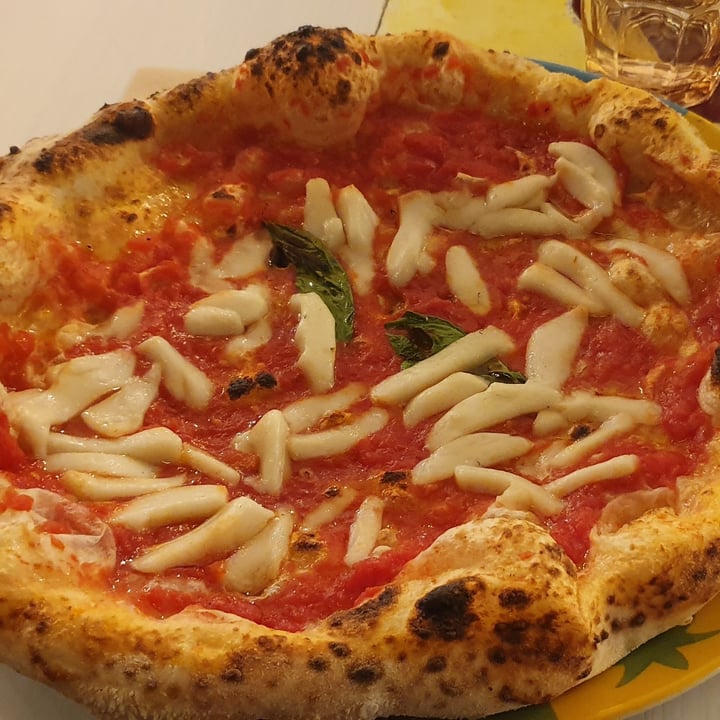 review photo of Rossopomodoro Margherita con Mozzarisella shared by @michibi on 20 Oct 2022 - review