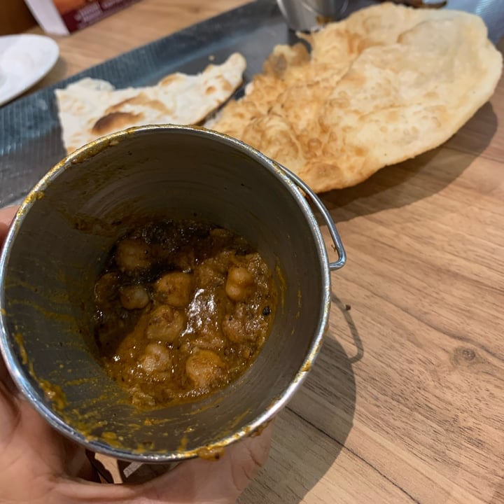 photo of Kailash Parbat Restaurant Chola Bhatura shared by @caliyiwei on  05 Jan 2022 - review
