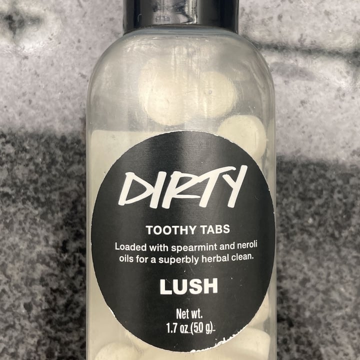 photo of LUSH Fresh Handmade Cosmetics Dirty Toothy Tabs shared by @anafavero on  01 Aug 2022 - review