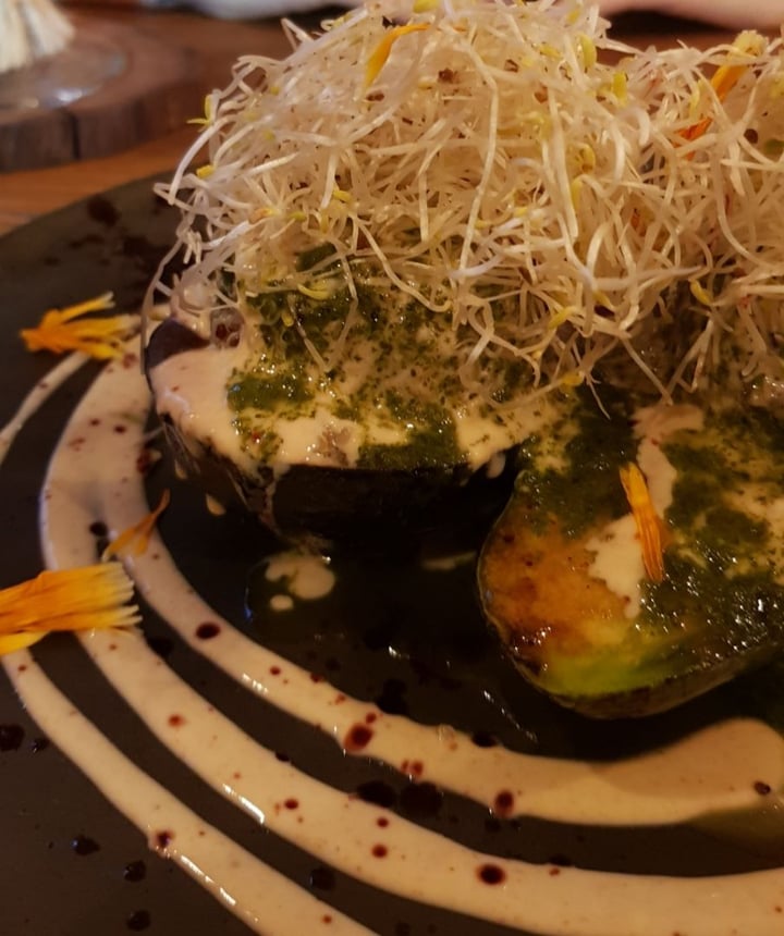 photo of Verde Sazón Palta Asada - Grilled Avocado shared by @ifloresm on  19 Mar 2020 - review