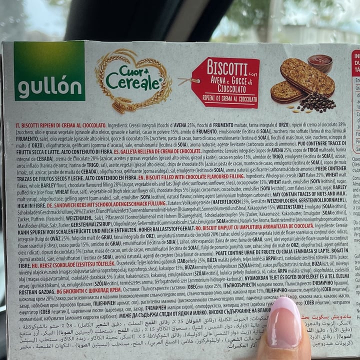 photo of Gullón Cuor di cereale Biscotti Avena E Cioccolato shared by @ericademmi on  12 Aug 2022 - review