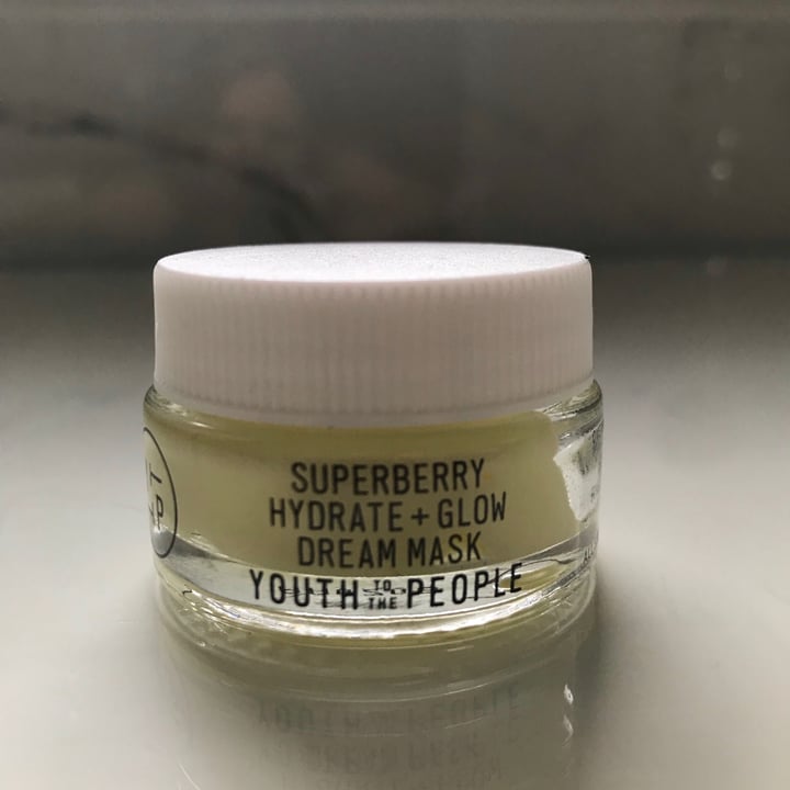 photo of Youth To The People Superberry Hydrate + Glow Dream Mask shared by @jordan22 on  13 Jun 2021 - review