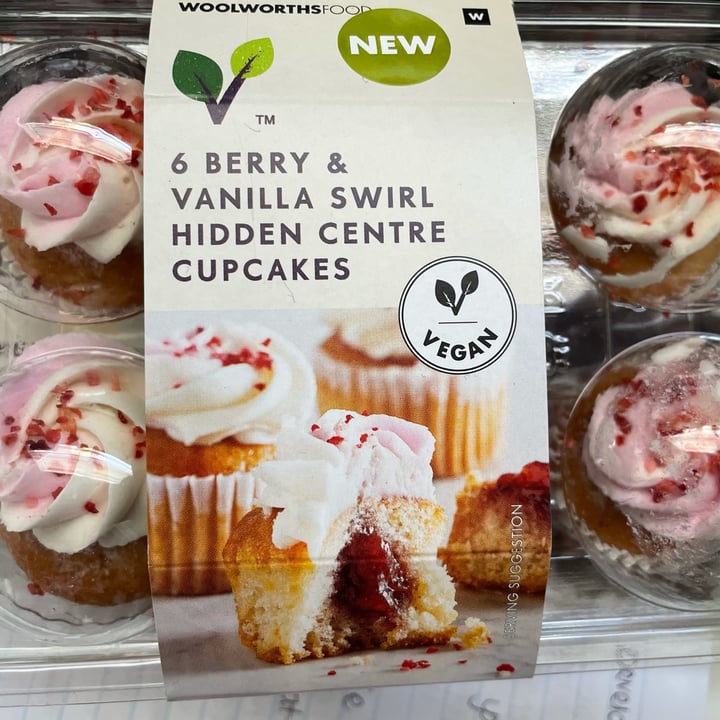 photo of Woolworths Food Berry & Vanilla Swirl Cupcakes shared by @jaxipop on  24 Oct 2021 - review