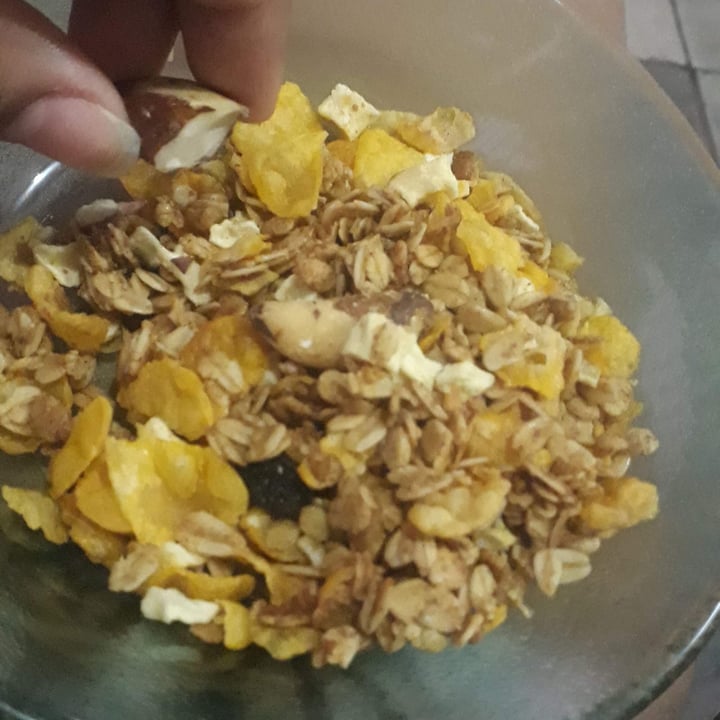 photo of Frutaria Fit granola shared by @4n4be4 on  03 Jun 2022 - review