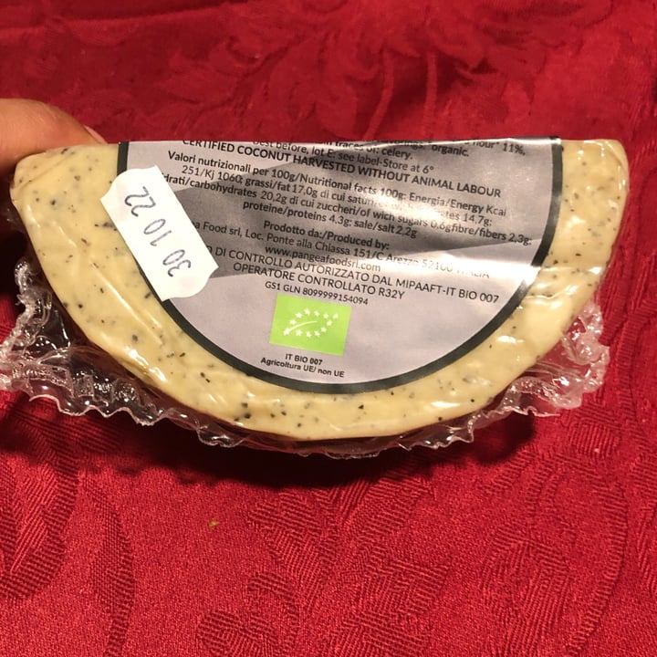 review photo of Gondino (Pangea Food) gondino affumicato shared by @angelicadini on 13 Sep 2022 - review