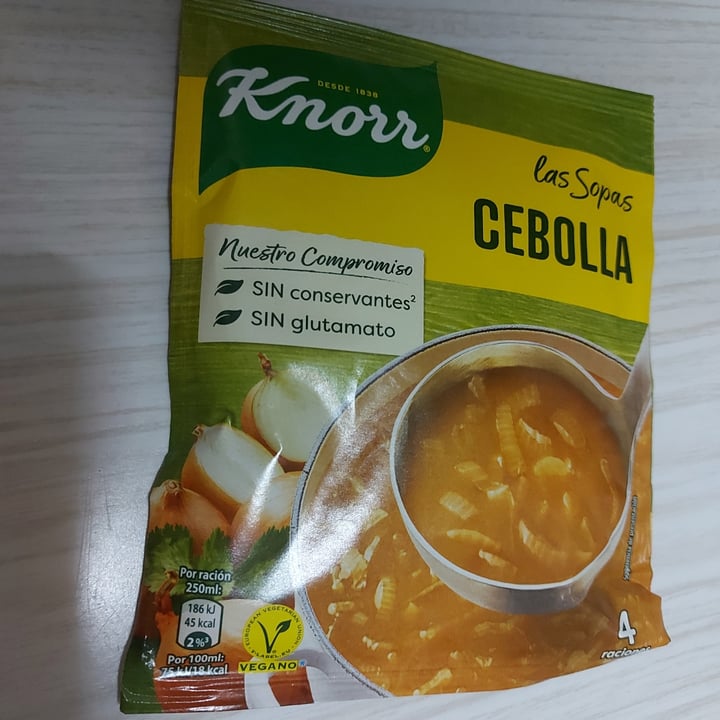 photo of Knorr Sopa de cebolla shared by @vegeverdeen on  13 Jul 2022 - review