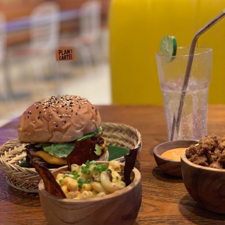 review photo of Plant Cartel Double please burger shared by @miriamtr on 26 Apr 2020 - review