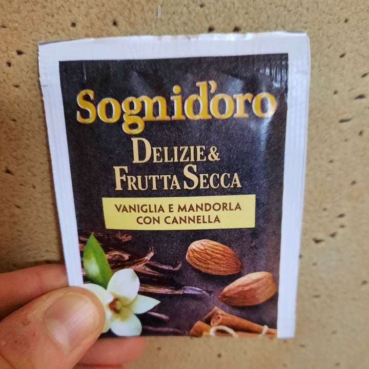 photo of Sognid'oro Delizie & Frutta Secca - Vaniglia e Mandorla Con Cannella shared by @parvatiplinky on  16 Nov 2021 - review