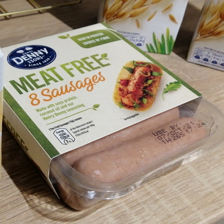 photo of Denny Meat Free Sausages shared by @romyne on  04 Oct 2021 - review