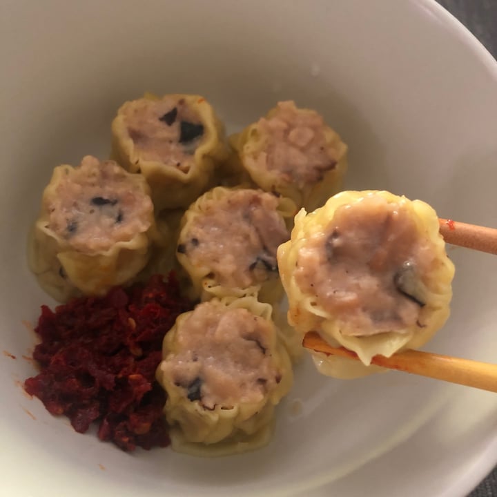 photo of Omn!meat Siu Mai shared by @skinnykatwoman on  08 Oct 2021 - review