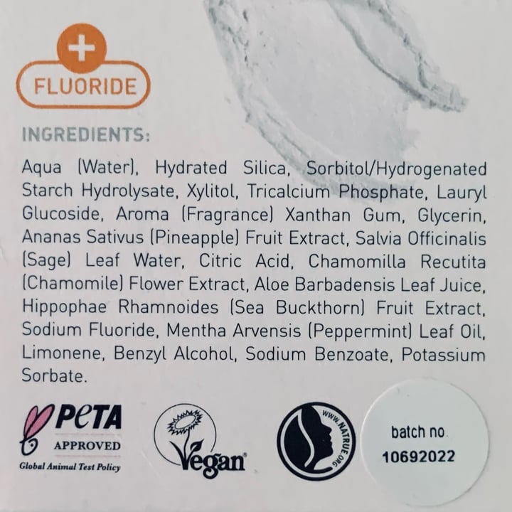 photo of Ben & Anna Dentifricio White fluoride shared by @calcabrina on  17 Sep 2022 - review