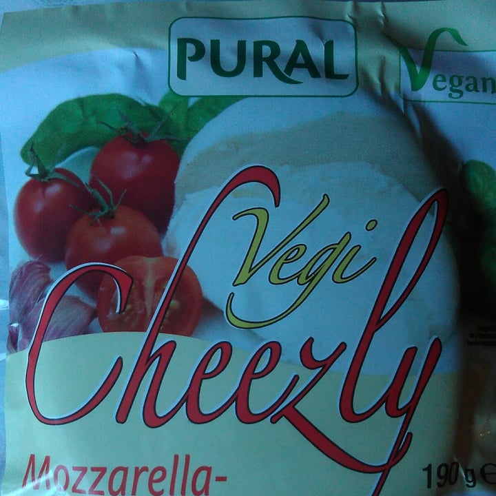 photo of Pural Cheezly With Vegan Ham Pieces shared by @stopanimalabuse38 on  02 Jul 2020 - review